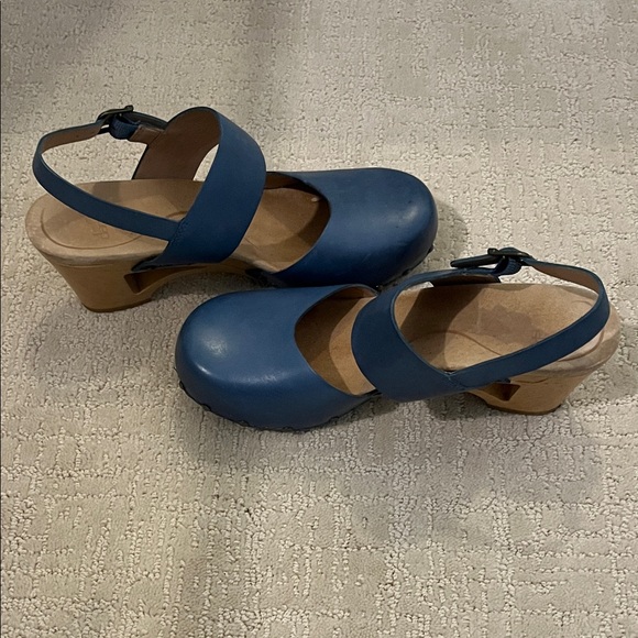 Dansko blue Women's  leather Mary Jane shoes, size 39 - Picture 2 of 8